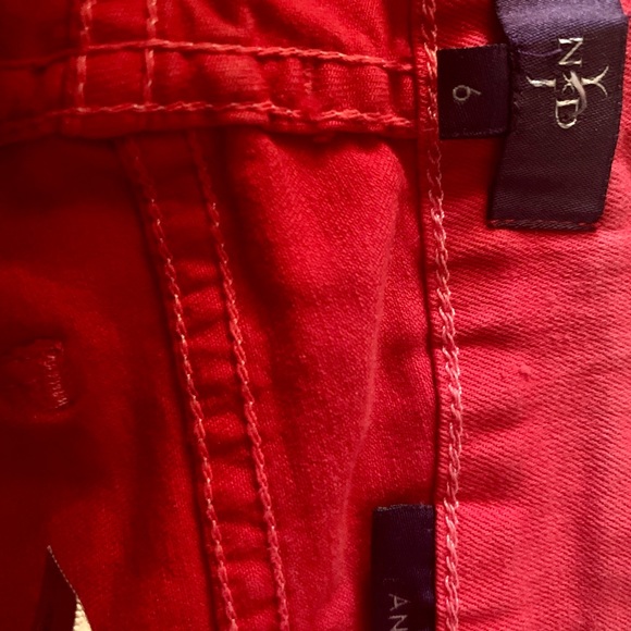 Cropped Red Jeans - Picture 2 of 2